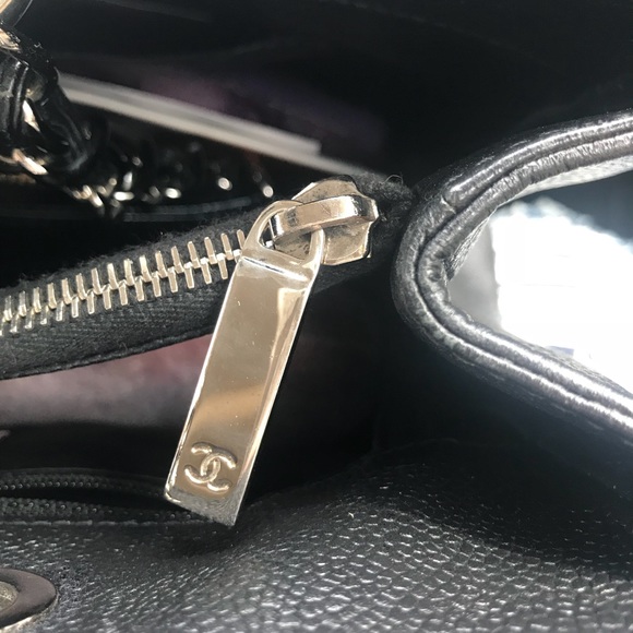 Authentic Chanel GST Silver hardware - Picture 6 of 7